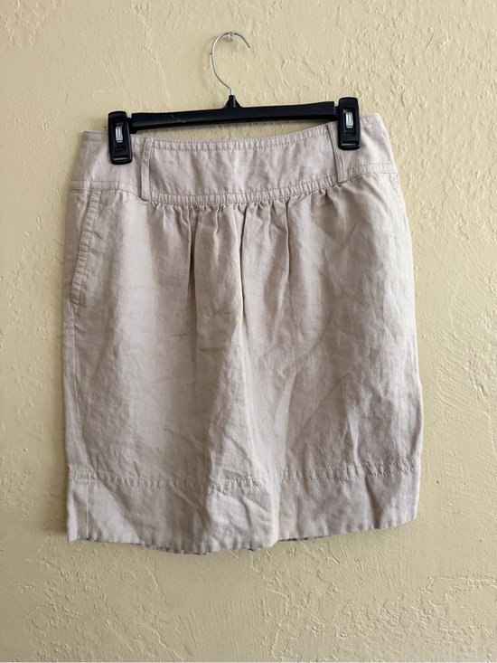 Banana Republic Dresses & Skirts - Banana Republic Cream Linen-Blend Mini Skirt